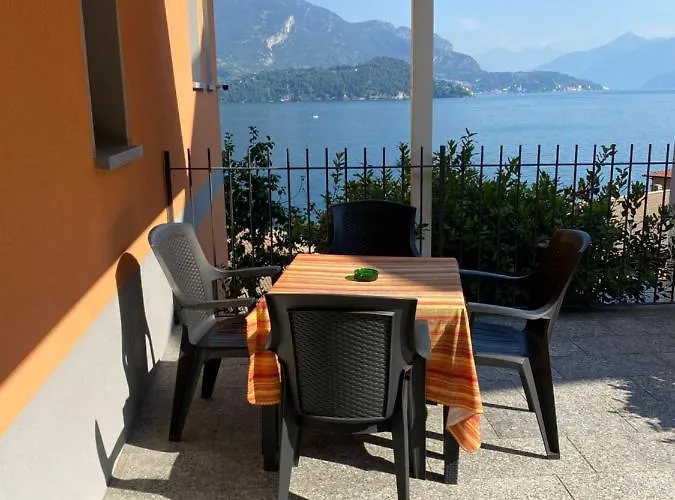 Monolocale Sosta Sul Lägenhet